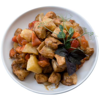 Жаркое с куриным филе с овощами