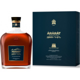 Коньяк Арарат Двин коллекционный 50% 0,7л п/уп 