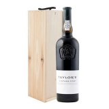 Портвейн Тейлор`с Винтаж Порт 2017 креп.крас.20,0% 0,75л в дер.ящ.