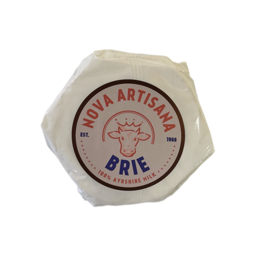 Сыр Бри мягкий с белой плесенью 50% 200г фермерский